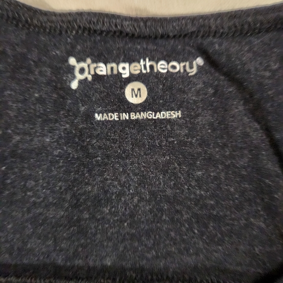 Like new Orangetheory tank.  Size Medium. - Picture 3 of 4
